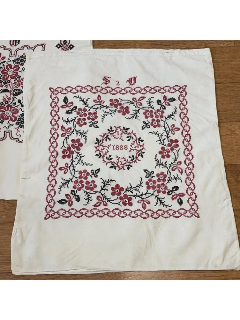 Antique Ukrainian Embroidered Pillow Covers Set Of 2 Folk Cottage Handmade 16X16